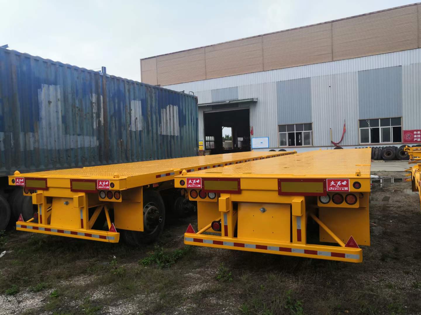 III axes flatbed semi sex